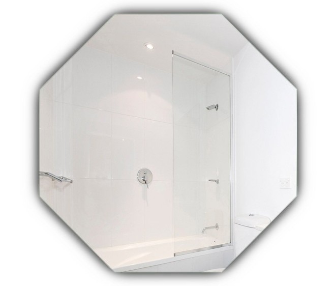 Octagon - Photo 1